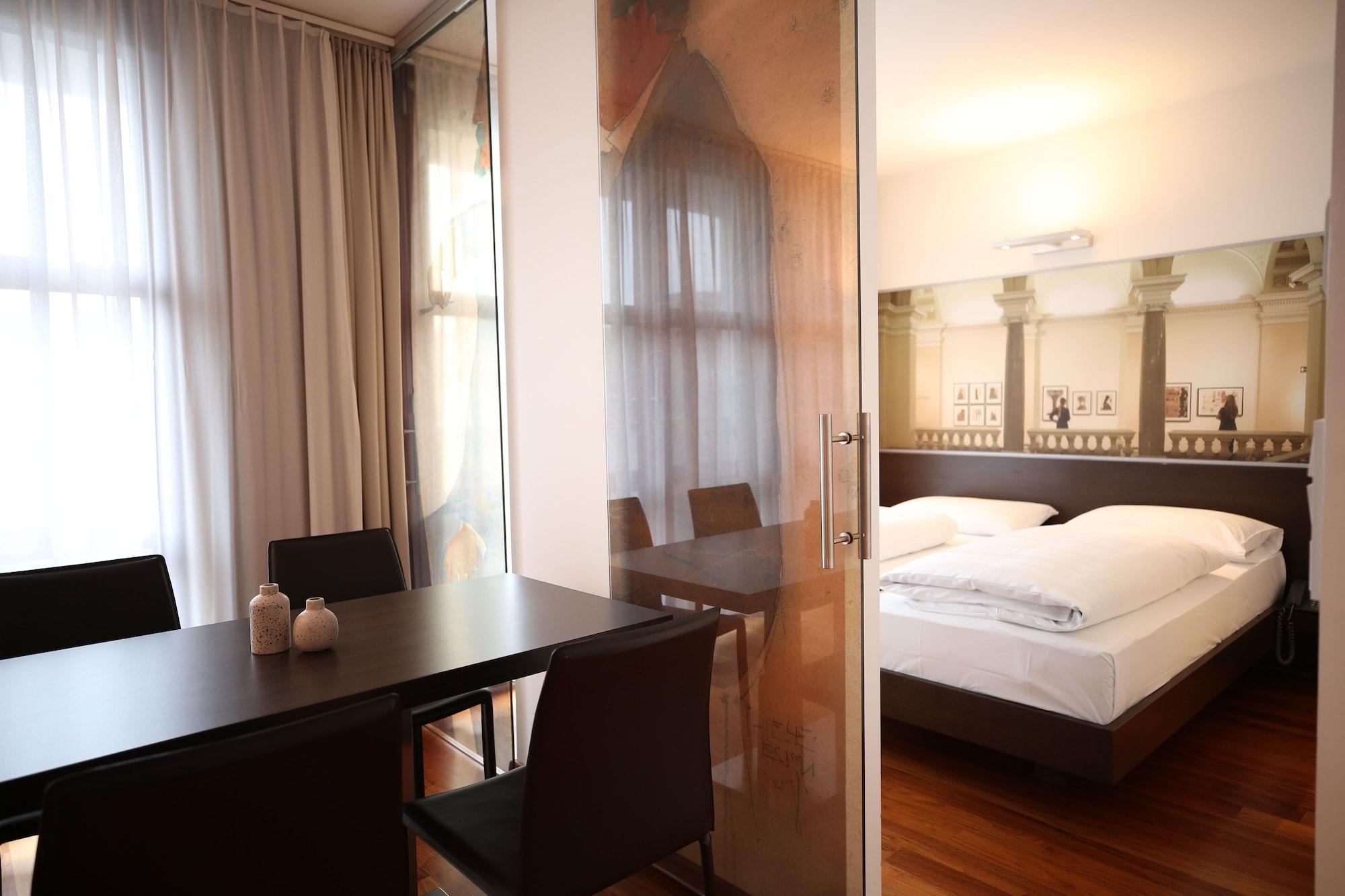 Arte Hotel Linz Exterior photo