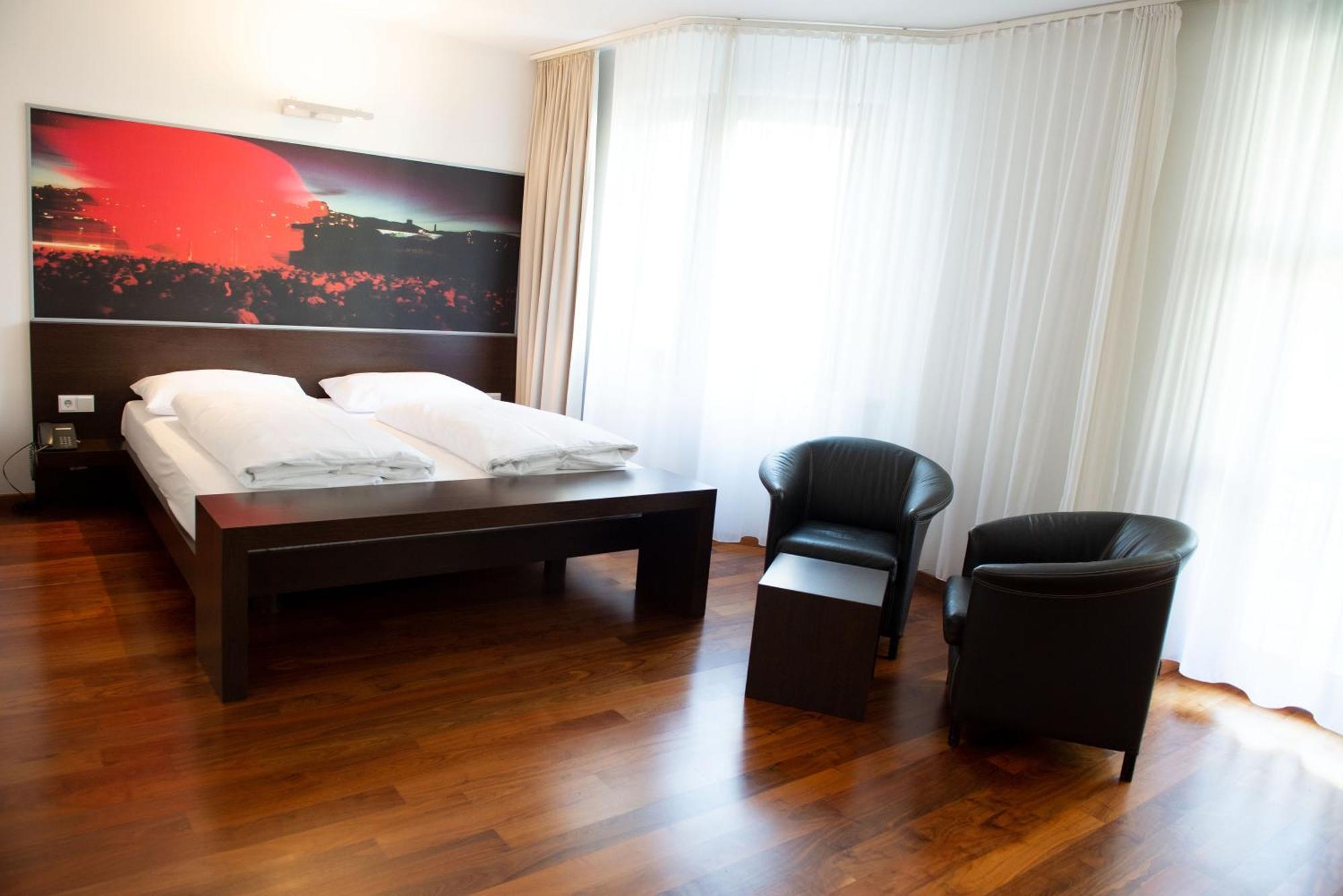 Arte Hotel Linz Exterior photo